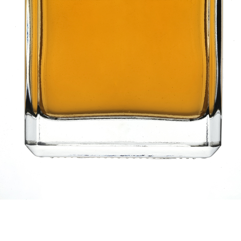 Forme carrée de bouteilles d'alcool en verre vides de cristal de silex 500ml