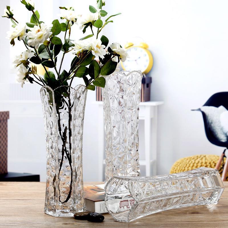 Grand vase en verre clair nordique adapté aux besoins du client pour la décoration de Noël