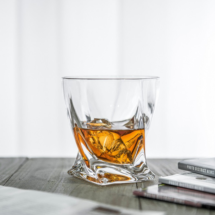 Verres en verre d'alcool à boire de l'eau de boisson en cristal de 300 ml